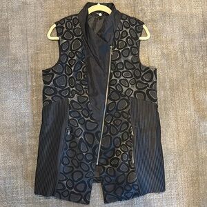 Designer Black Zip Vest, L